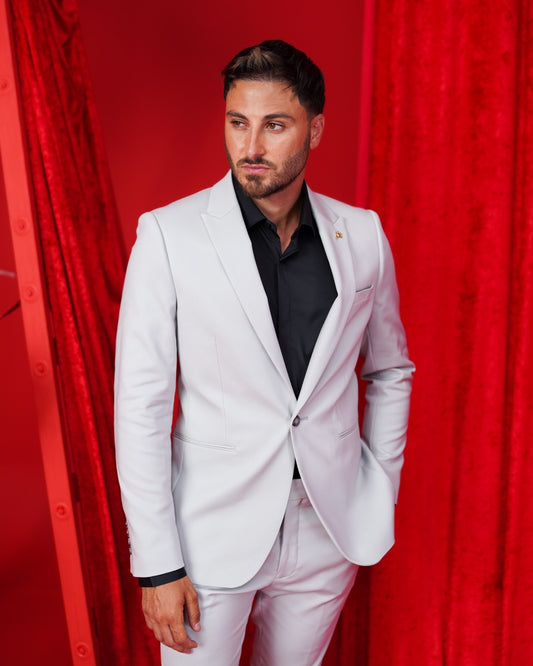 DB1-S Prada Suit 1600